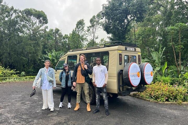 4-Day Safari: Tarangire, Manyara, Ngorongoro & Lake Eyasi Wildlife Circuit