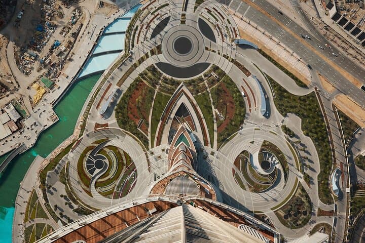 Burj Khalifa Top Observation Decks: 148th, 125th & 124th — Panoramic Dubai Views photo 5