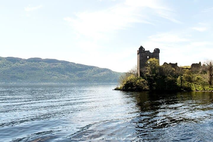 Highlands Day Trip from Edinburgh: Stirling Castle, Loch Lomond & Whisky Tasting photo 2