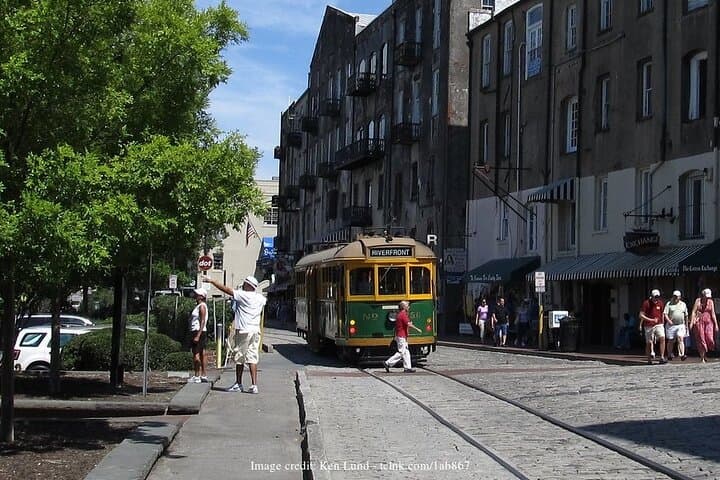 Savannah Private Half-Day Walking Tour: Historic District Highlights photo 2