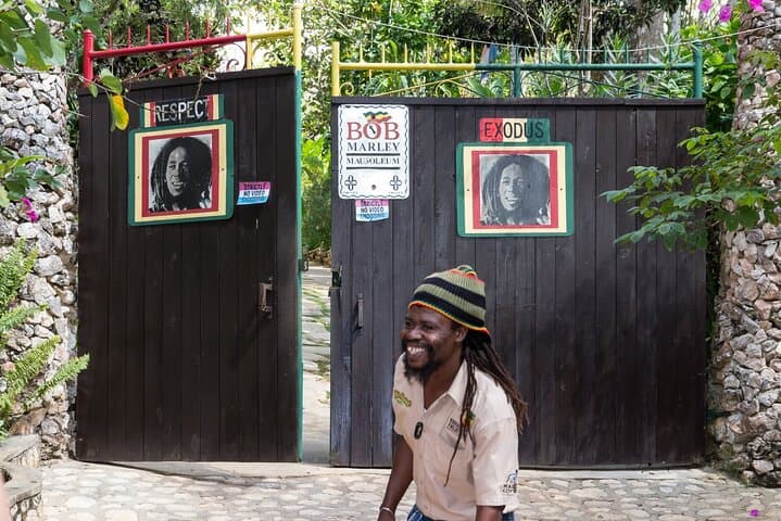 Bob Marley Museum Full-Day Private Tour from Montego Bay to Kingston