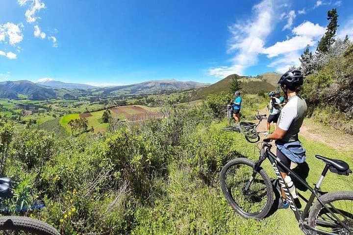 Cycle Otavalo: Lake San Pablo, Indigenous Markets & Cotacachi by Bike photo 1