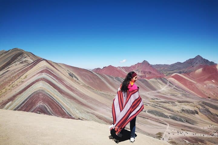 Vinicunca (Rainbow Mountain) Guided Day Hike from Cusco