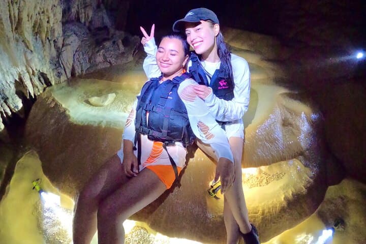 Pumpkin Limestone Cave & Sea Kayaking on Miyako Island: Half-Day Adventure photo 3