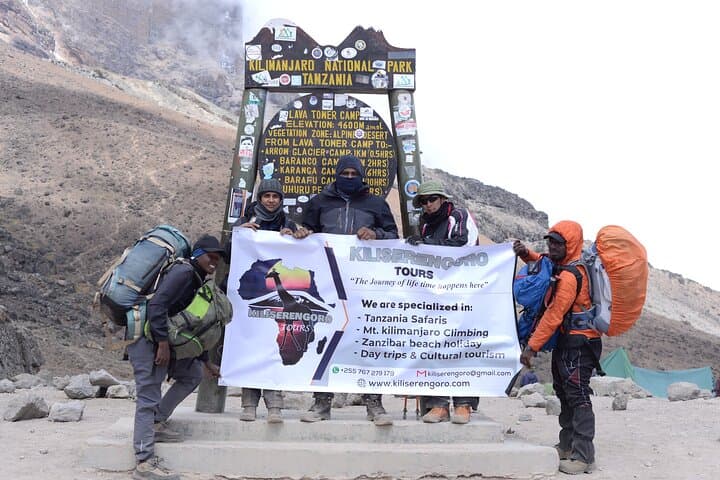 6-Day Kilimanjaro Ascent via Machame Route: A Practical Guide to Reaching Uhuru Peak