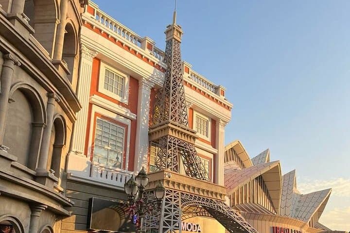 Dubai Miracle Garden & Global Village: Evening Flowers, Cultural Pavilions and Easy Transit photo 3
