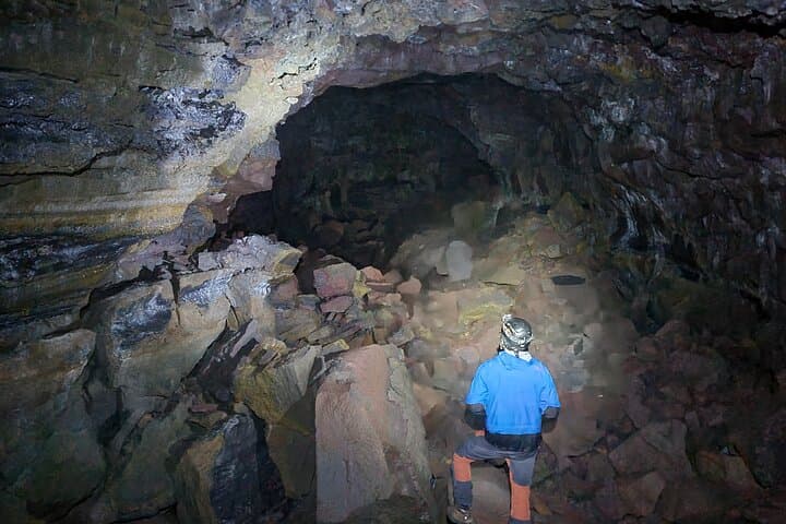 Explore Arnarker Lava Tunnel: Guided Lava Cave Tour from Reykjavik