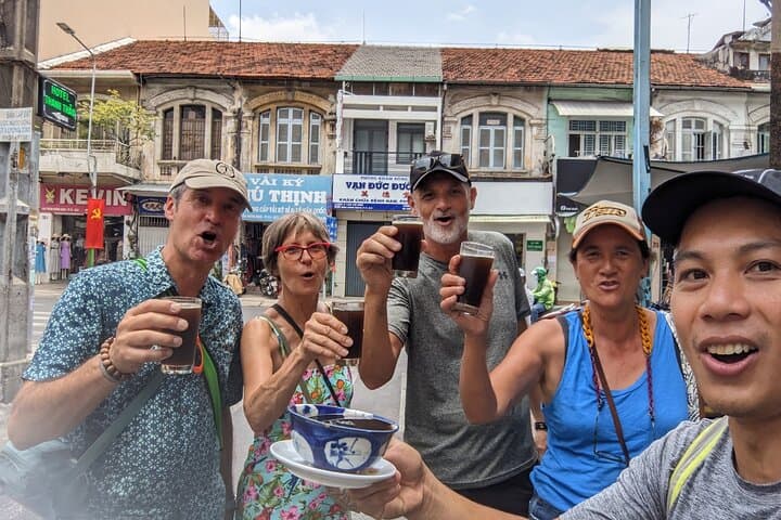Three Coolest Neighborhoods in Saigon: A 6km Local Walking Tour photo 3