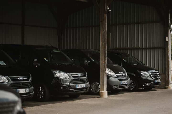 London to Liverpool Private Transfer — Royal Albert Meet & Greet Service photo 4