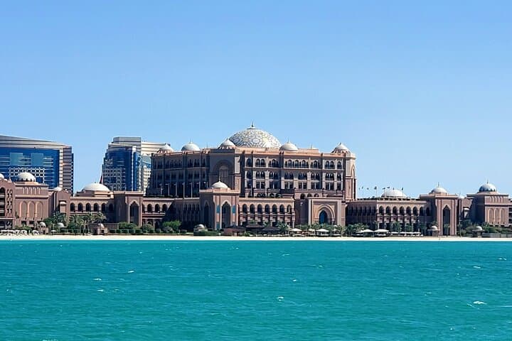 Abu Dhabi Day Tour: Sheikh Zayed Mosque, Emirates Palace & Corniche photo 4