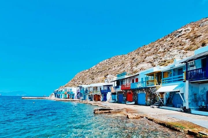 Milos Instagram Tour: Photo Stops at Sarakiniko, Papafragkas & Klima
