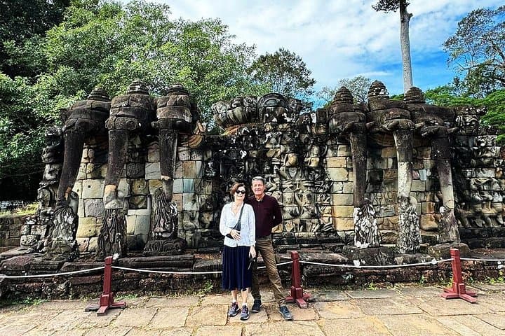 Two-Day Angkor Wat & Banteay Srei Circuit: Sunrise, Bayon Faces and Floating Villages photo 3