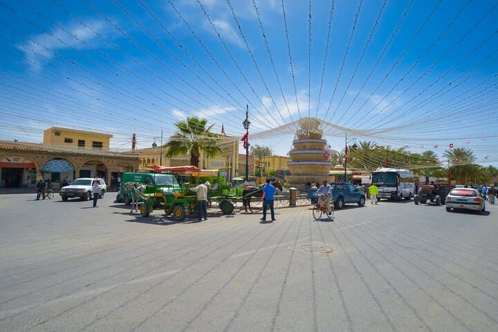 2-Day Tunisian Sahara Tour from Hammamet — El Jem, Matmata & Douz photo 5