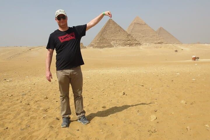 Full-Day Cairo & Giza from Hurghada: Pyramids, Sphinx & Egyptian Museum photo 6