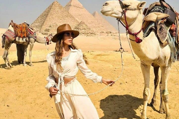 Full-Day Cairo & Giza from Hurghada: Pyramids, Sphinx & Egyptian Museum