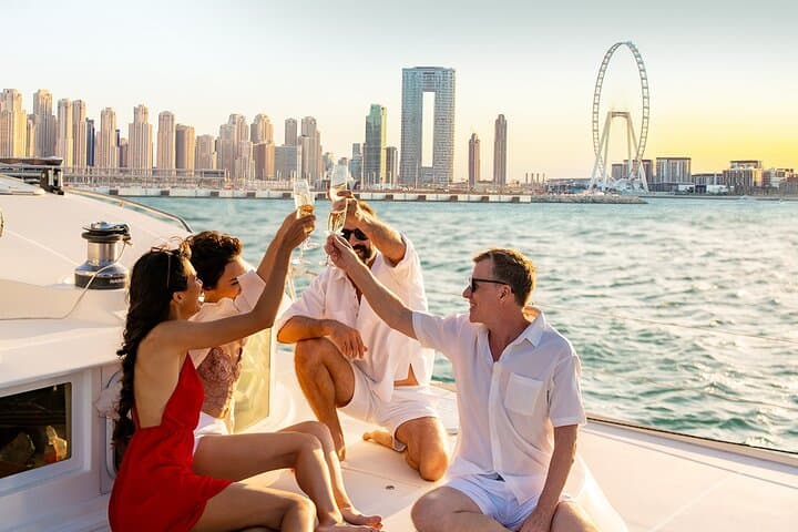 Dubai Marina Sunset Yacht Cruise: 2-Hour Yacht Tour with Drinks and Photos