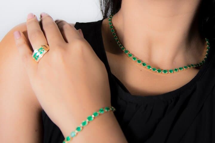 Cartagena Emerald Tour: San Felipe, Museum & Certified Gem Shopping photo 4