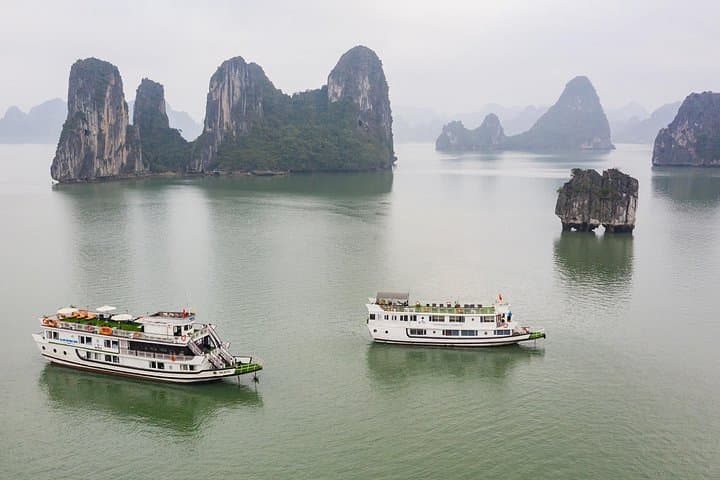 Budget Halong Bay Cruise: 2-Day Overnight Junk Boat from Hanoi