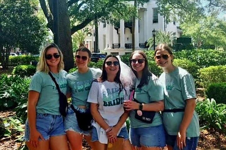 90-Minute Historic Walking Tour of Savannah’s Squares and Stories photo 2