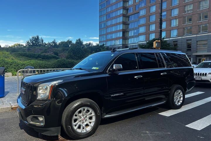 Private Round-Trip VIP Car Transfer JFK LGA EWR to Manhattan photo 4