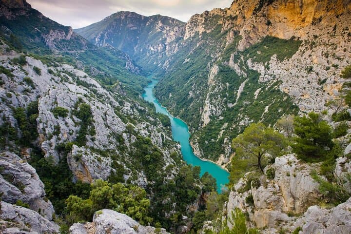 Verdon Gorge Day Trip: Lake Sainte-Croix, Castellane & Lavender Fields photo 3