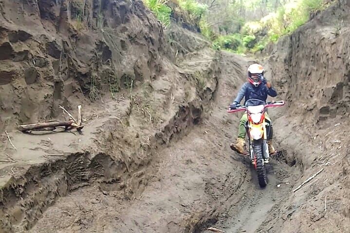 Bromo Dirt Bike Adventure: 150cc Off-Road Tour to Mount Bromo and the Sand Sea photo 6