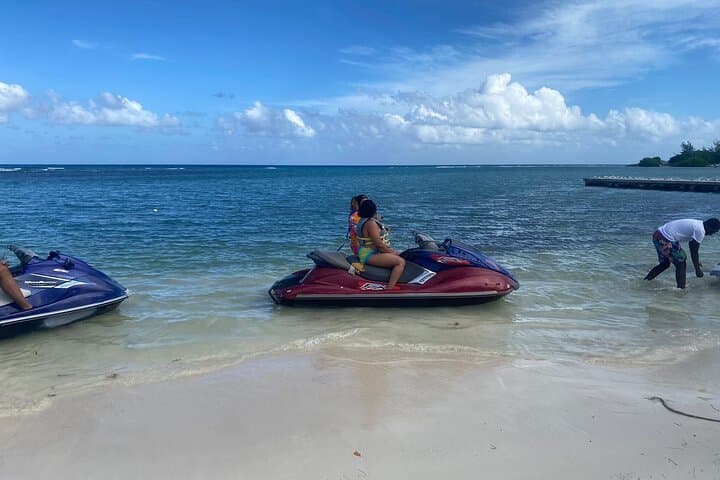 Montego Bay Jet Ski and Parasailing Adventure with Transport photo 2