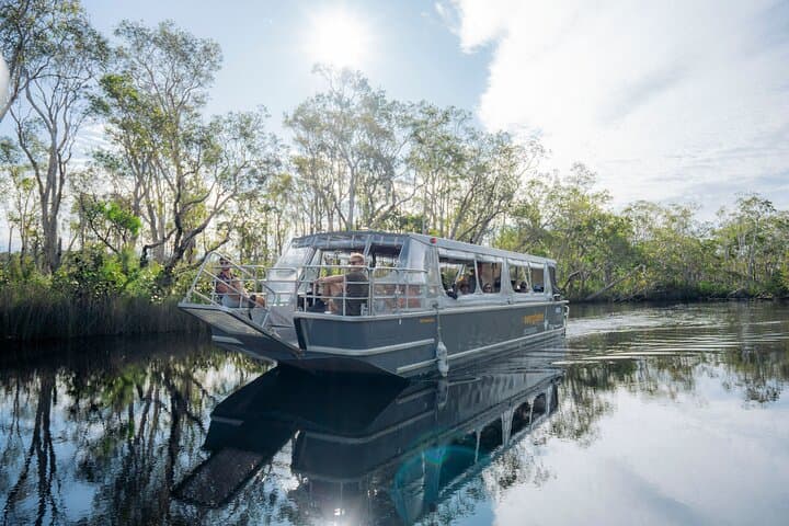 Noosa Everglades Afternoon Serenity Cruise with Sparkling Wine photo 5