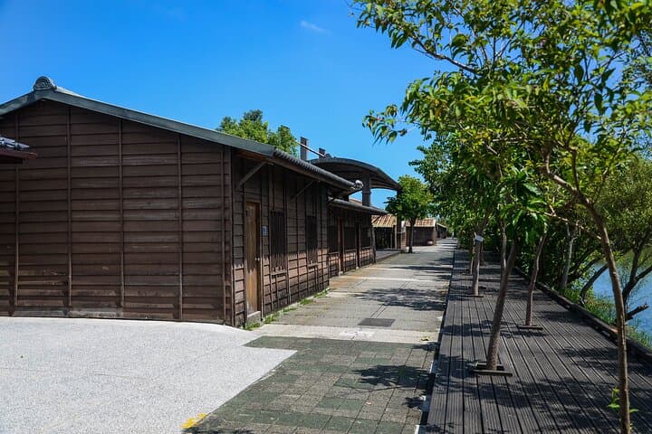 Private Kavalan Whisky Distillery Day Trip from Taipei — Yilan Culture & Coast