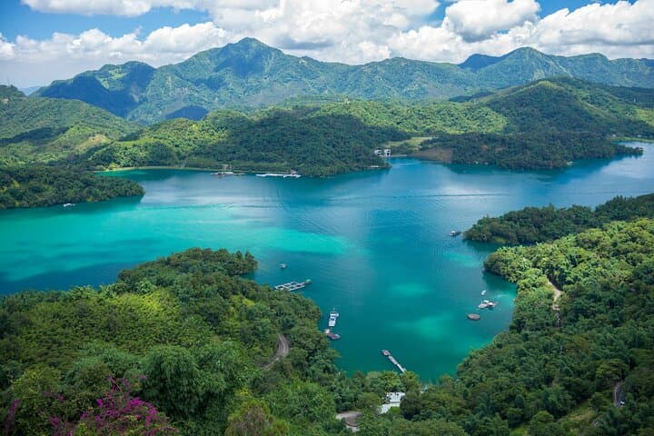 Private Sun Moon Lake Day Trip from Taipei — Wenwu Temple, Ropeway & Lakeside Walks photo 1