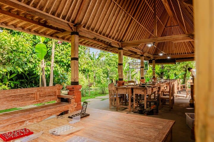 Hands-On Silver Class in Ubud: Make Your Own Balinese Jewelry photo 4