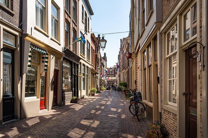 Dordrecht Self-Guided City Walk: 45 Stops, 4.5 km Audio Tour in 7 Languages photo 3