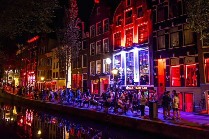 Exploring Amsterdam’s Red Light District: Self-Guided Audio Walk and City Stories photo 6