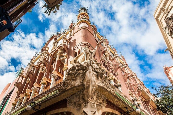Self-Guided El Born Walking Tour — Barcelona Audio Guide in 7 Languages photo 5