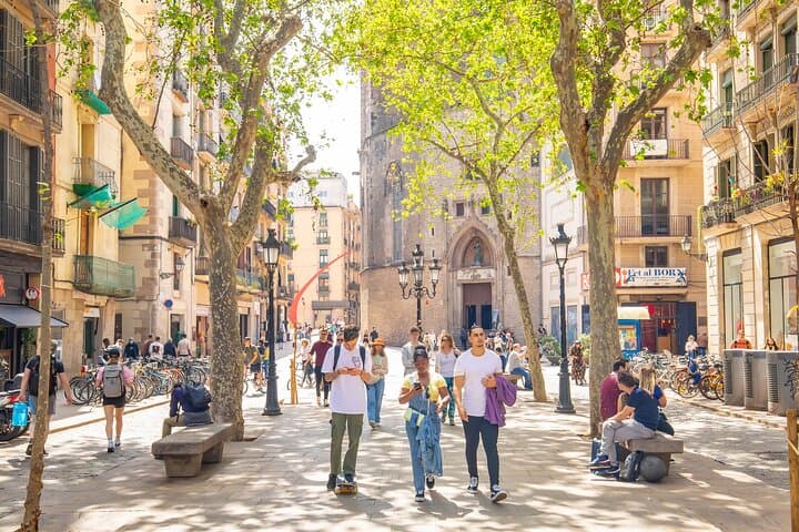 Self-Guided El Born Walking Tour — Barcelona Audio Guide in 7 Languages photo 6