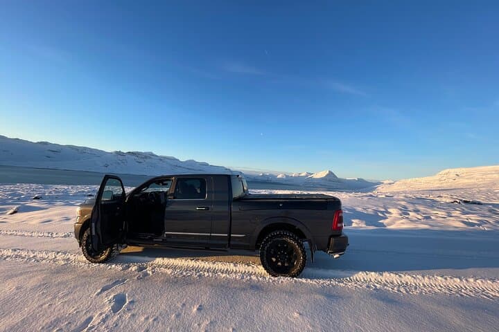 Private Northern Lights Tour from East Iceland — Aurora Chase from Egilsstaðir photo 2