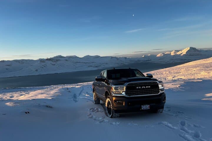 Private Northern Lights Tour from East Iceland — Aurora Chase from Egilsstaðir photo 5
