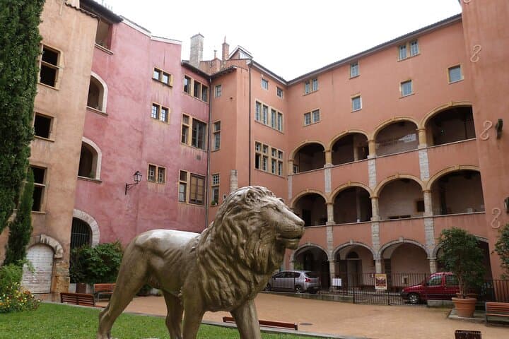 Very Best of Lyon Private Tour: Fourvière, Vieux Lyon & Silk Museum Experience
