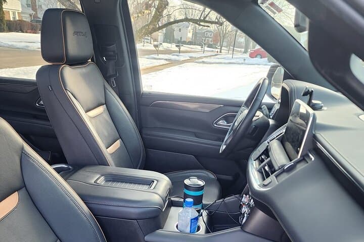 Seattle BFI to Summit Ski Resort: Private Arrival Transfer to the Slopes photo 4