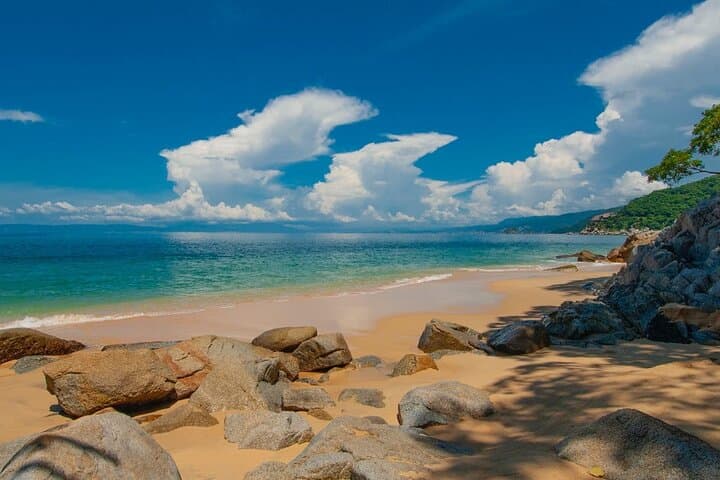 Puerto Vallarta City Tour Express: Banderas Bay, Los Arcos & Virgin Beaches photo 5