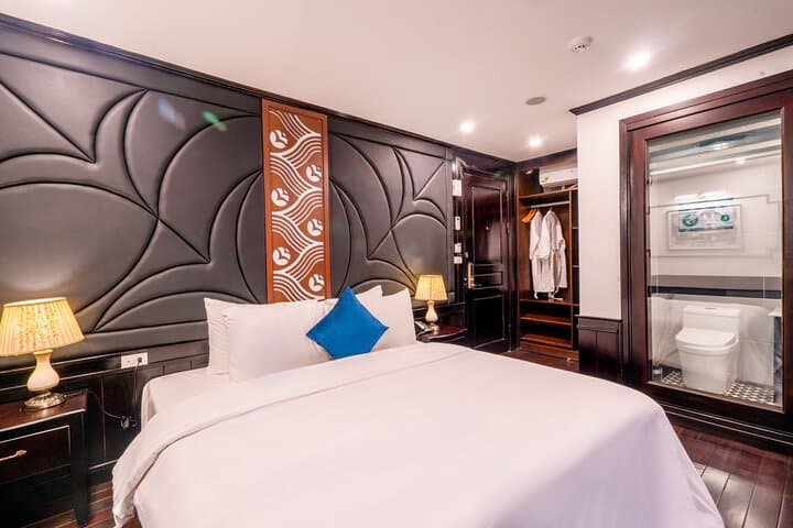 2-Day Rosa Cruise: Explore Halong Bay & Lan Ha Bay from Hanoi photo 3