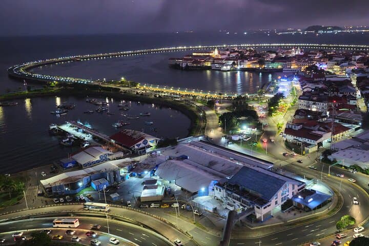 Panama City Night Tour: Casco Viejo, Amador Causeway & Sabroso Dinner photo 2