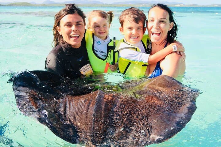 Stingray City Antigua: Swim with Stingrays on a 3‑Hour Round‑Trip Tour photo 2