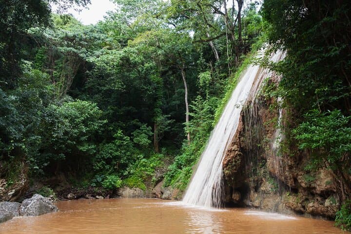 Hike to El Tabernáculo: Private Waterfall Trek from Santo Domingo photo 5