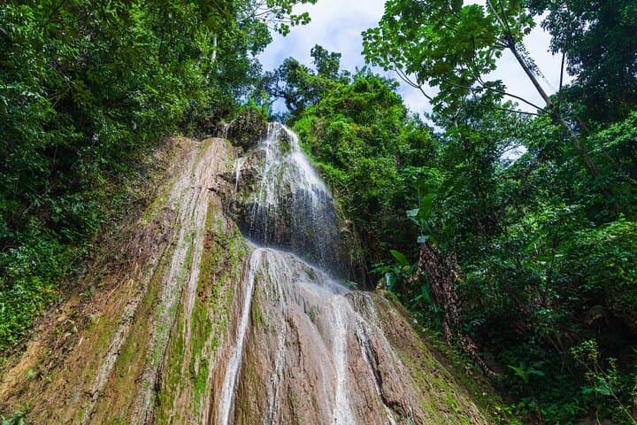Hike to El Tabernáculo: Private Waterfall Trek from Santo Domingo photo 6