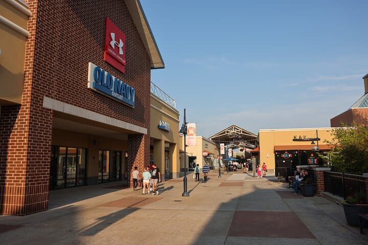 Private Shopping Tour to Philadelphia Premium Outlets from Philadelphia photo 2