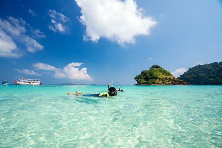 Private Catamaran Snorkel & Dive Day from Grande Anse d'Arlet, Martinique photo 2