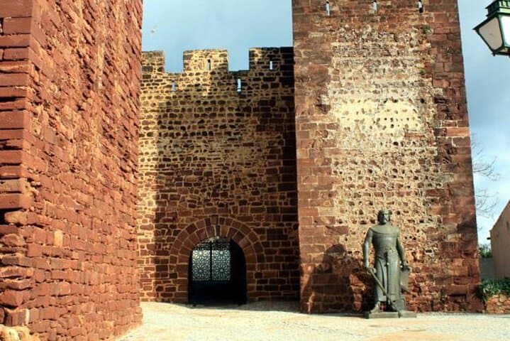 Silves Scavenger Hunt: Self-Guided Walking Game Through the Castle Town photo 5