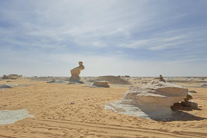 2-Day White and Black Desert Safari from Cairo — Bahariya Oasis Camping & Sandboarding photo 3