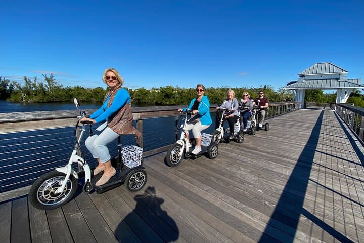 Electric Trike Tour of Naples: Family-Friendly Coastal Ride photo 2